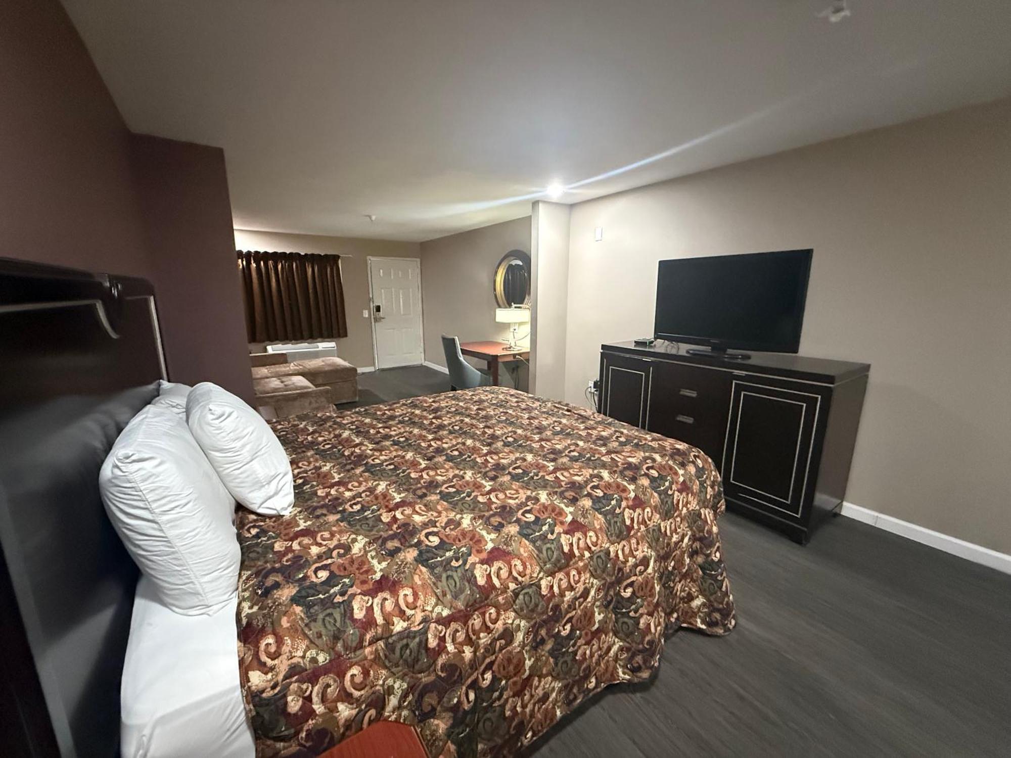Magnolia Bay Hotel & Suites Jonesboro Exteriör bild