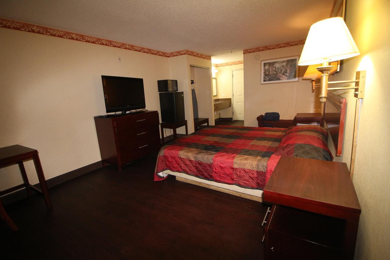 Magnolia Bay Hotel & Suites Jonesboro Exteriör bild