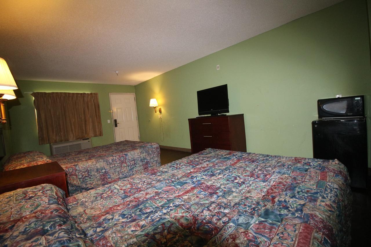 Magnolia Bay Hotel & Suites Jonesboro Exteriör bild