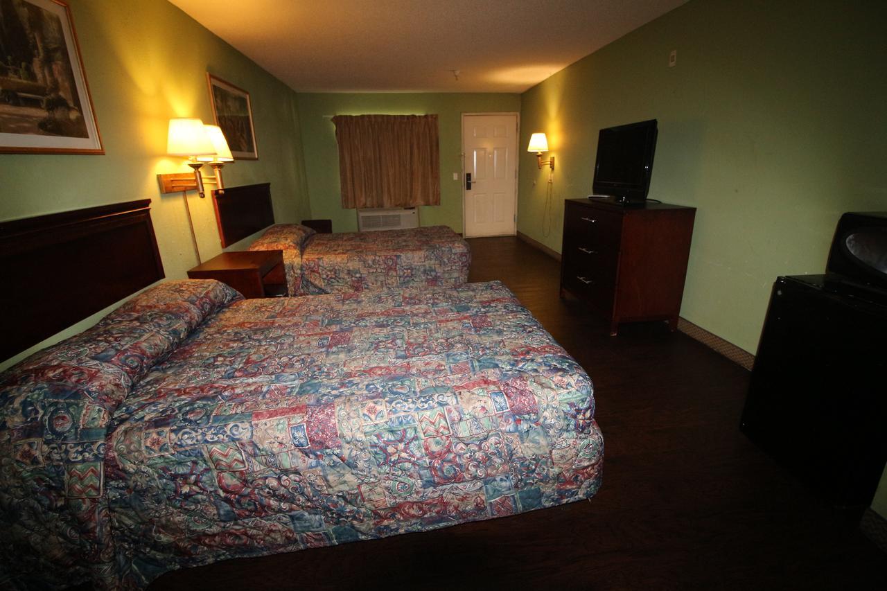 Magnolia Bay Hotel & Suites Jonesboro Exteriör bild