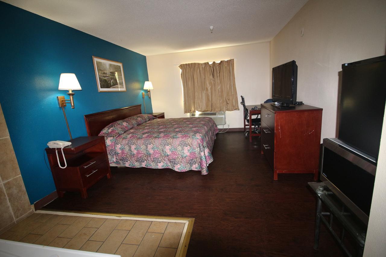Magnolia Bay Hotel & Suites Jonesboro Exteriör bild
